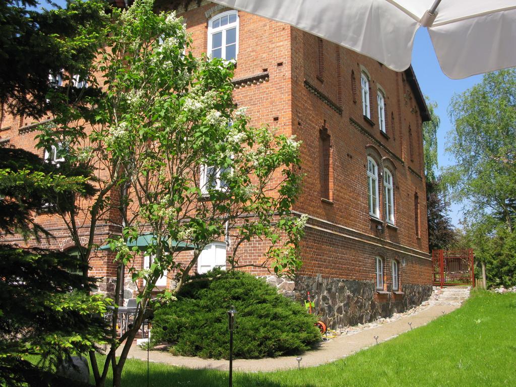 Hotel Gutshaus Zietlitz Dobbin-Linstow Zewnętrze zdjęcie